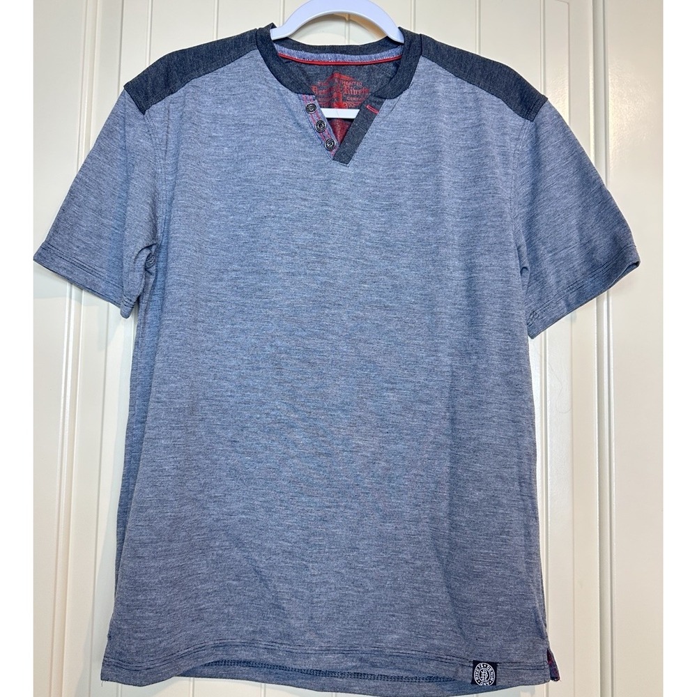 Denim & Rivets V Neck Shirt Short Sleeve Mens shirt sz S casual school